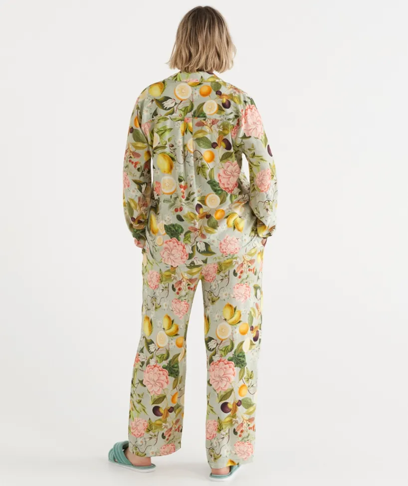 Sussan Pyjama Sets>Blooming Floral Orchard Pyjama Set