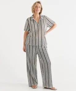 Sussan Pants>Crochet Straight Leg Pant