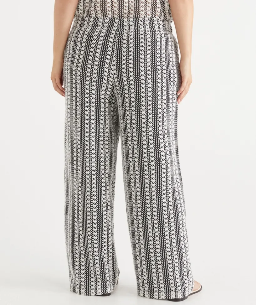Sussan Pants>Crochet Straight Leg Pant