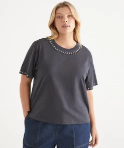 Sussan Tops>Embellished Short Sleeve Tee -