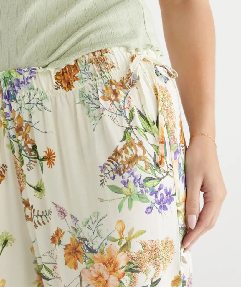 Sussan Pyjama Sets|Pyjama Bottoms>Floral Field Print 3/4 Pyjama Pant