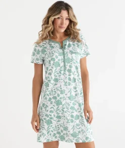 Sussan Nighties|Everyday Icons><noscript><img width=
