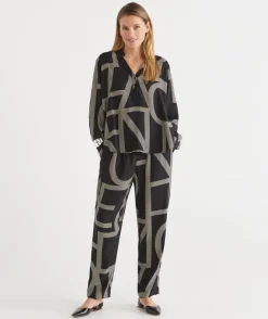 Sussan Pants>Geometric Print Tapered Pant