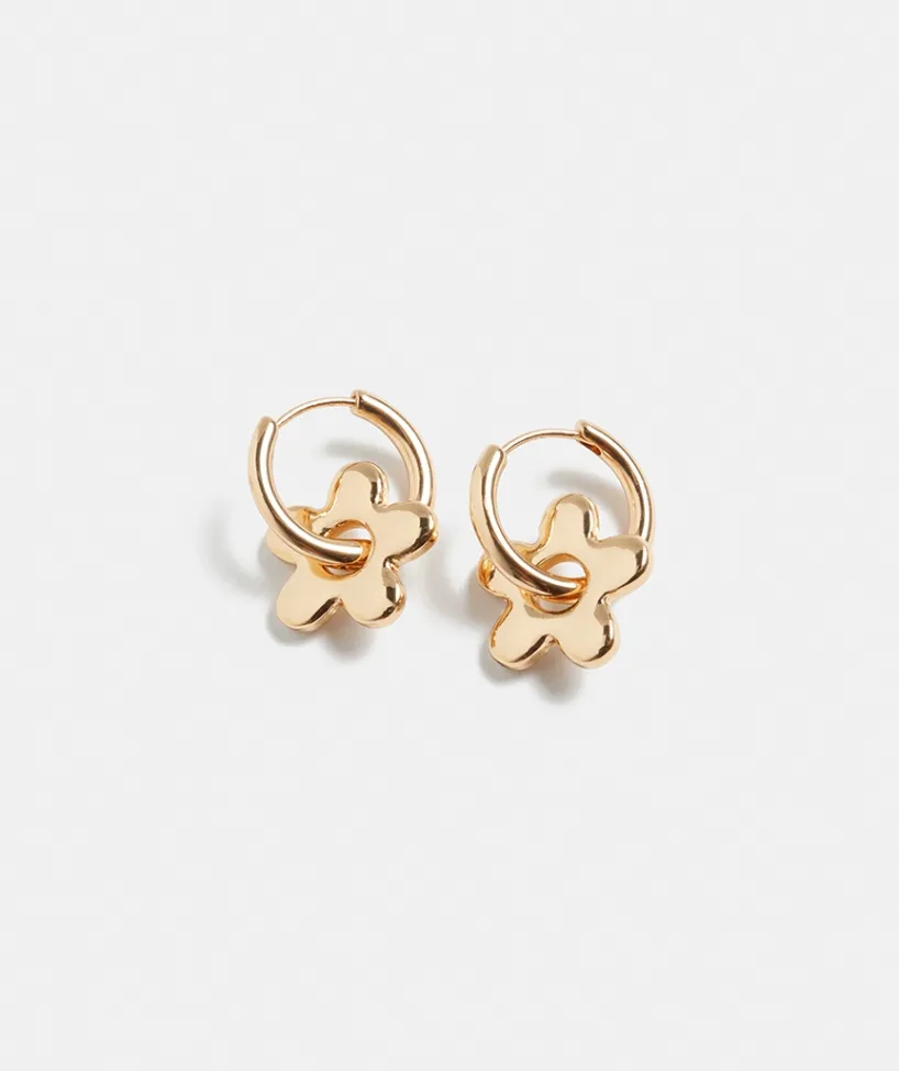 Sussan Jewellery>Plated Flower Huggie Earring