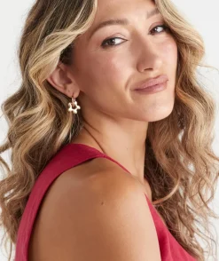 Sussan Jewellery>Plated Flower Huggie Earring