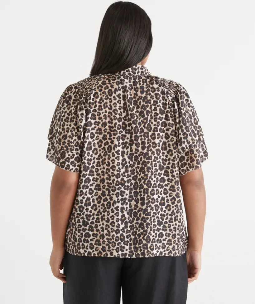 Sussan Tops|Shirts & Blouses>Leopard Print Flutter Sleeve Top