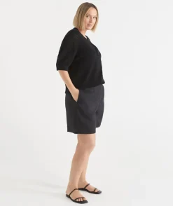 Sussan Shorts><noscript><img width=
