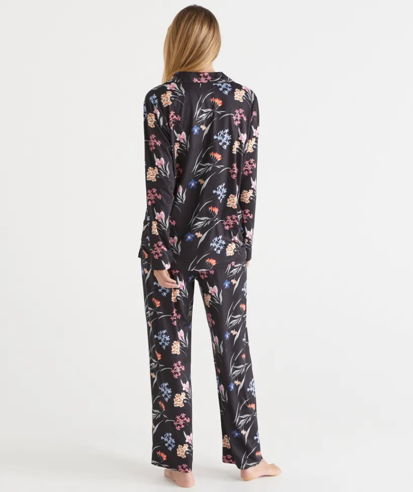 Sussan Pyjama Sets>Long Sleeve Winter Bloom Floral Pyjama Set -