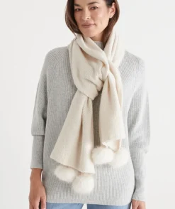Sussan Knit Accessories|Scarves>Pom Pom Knit Scarf
