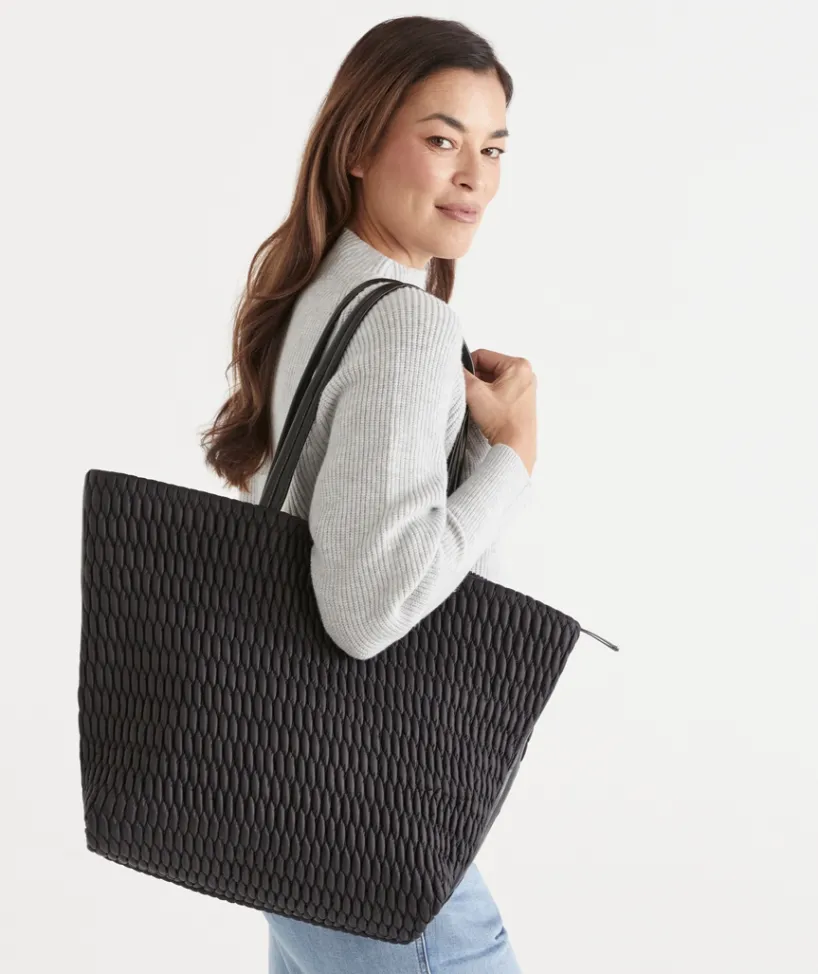Sussan Bags>Quilted Puffer Weekend Bag