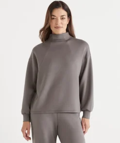 Sussan Tops|Loungewear><noscript><img width=
