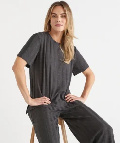 Sussan Tops|Loungewear><noscript><img width=
