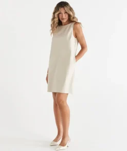 Sussan Dresses>Sleeveless Faux Leather Shift Dress