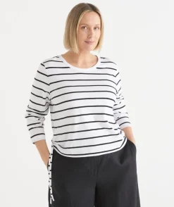 Sussan Tops|T-Shirts><noscript><img width=