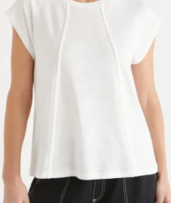 Sussan Tops|T-Shirts><noscript><img width=