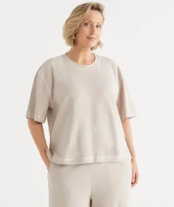 Sussan Tops|T-Shirts>Textured Contrast Stitch Short Sleeve Top