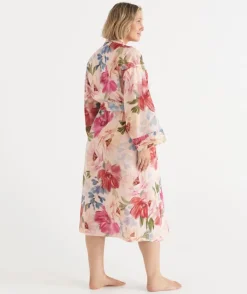 Sussan Dressing Gowns><noscript><img width=