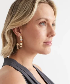 Sussan Jewellery>Wooden Pearl Hoop Earring